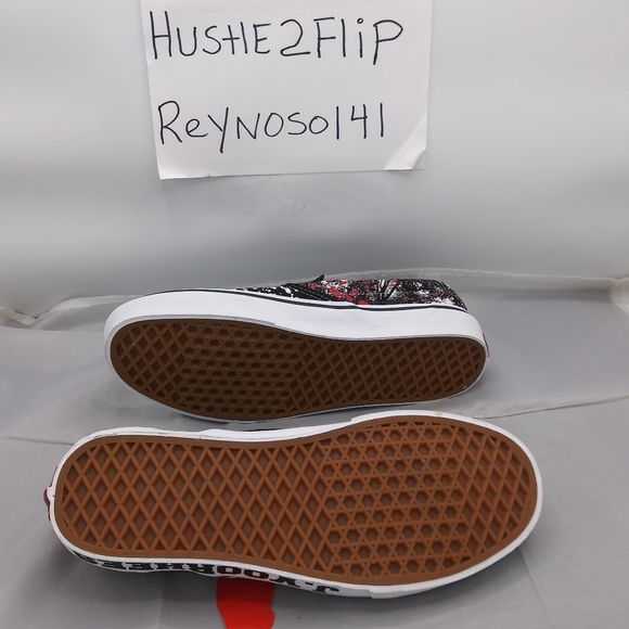 Men’s  Vans House of Terror Classic Slip-On Friday the 13th - Picture 7 of 10